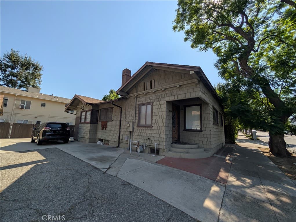 408 E Del Mar Boulevard