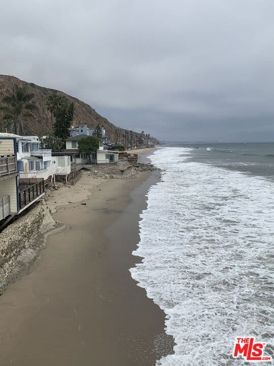21062 Pacific Coast Highway