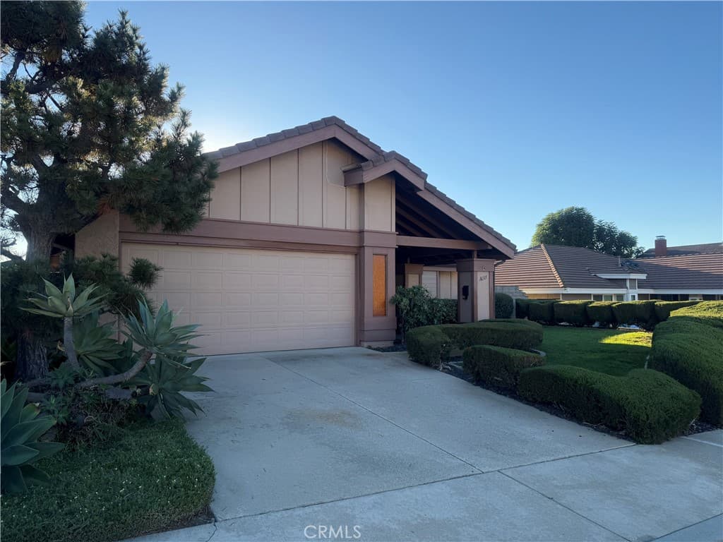 1633 Calle De Armonia