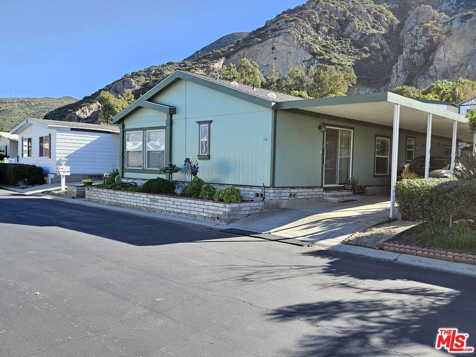 16 Gitana Avenue 160