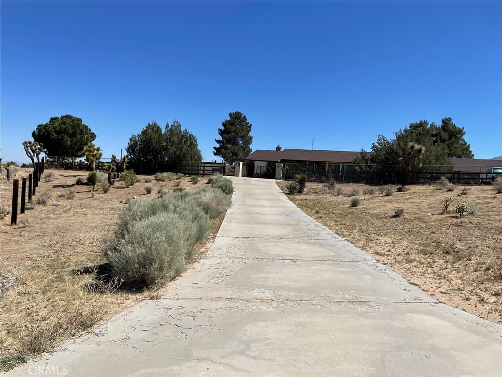 19574 Happy Valley