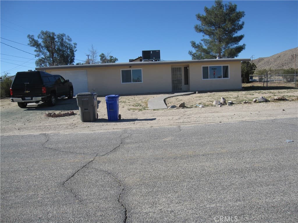 5954 VALLEY VIEW Street