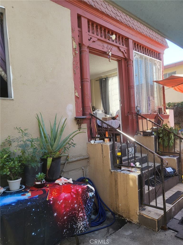 346 N Fickett Street