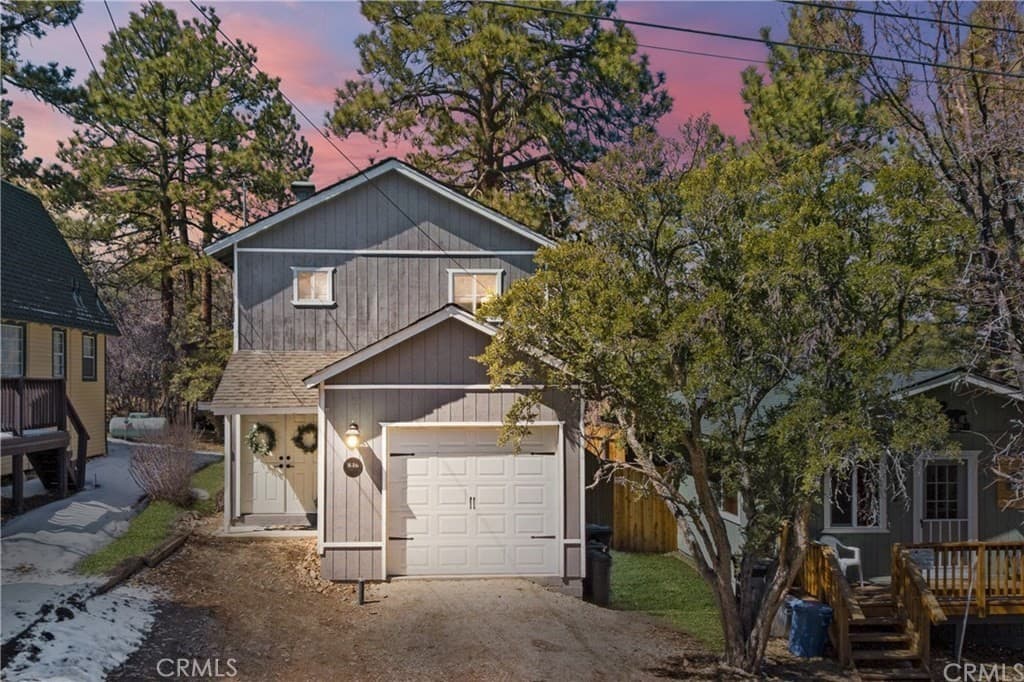 846 Maple Lane