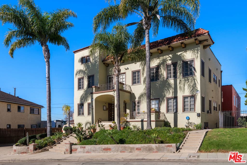 2331 Lucerne Avenue