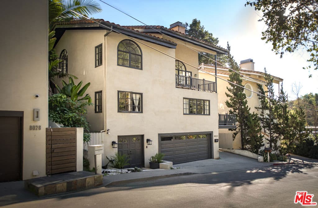 8032 Willow Glen Road