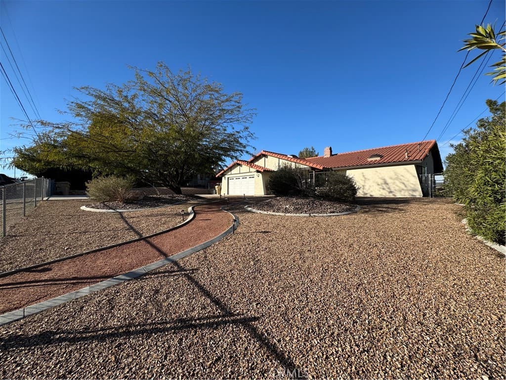 16834 Elm Street