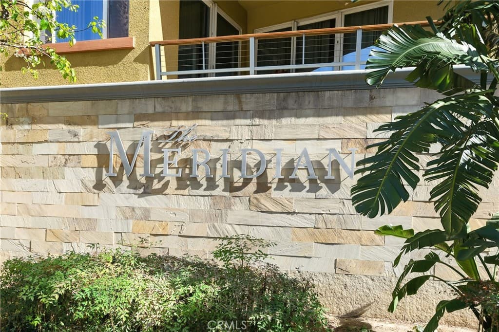 1400 E Ocean Boulevard 2403