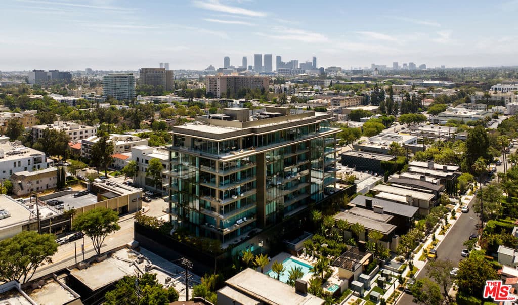 8899 Beverly Boulevard 5A