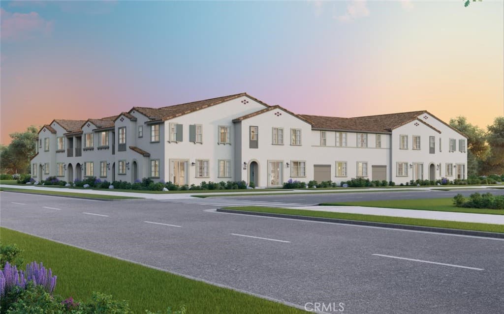 4192 S S. LIMECREST PASEO 33