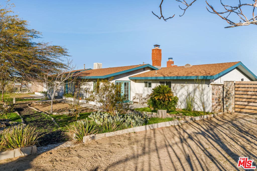 6391 Ruth Drive