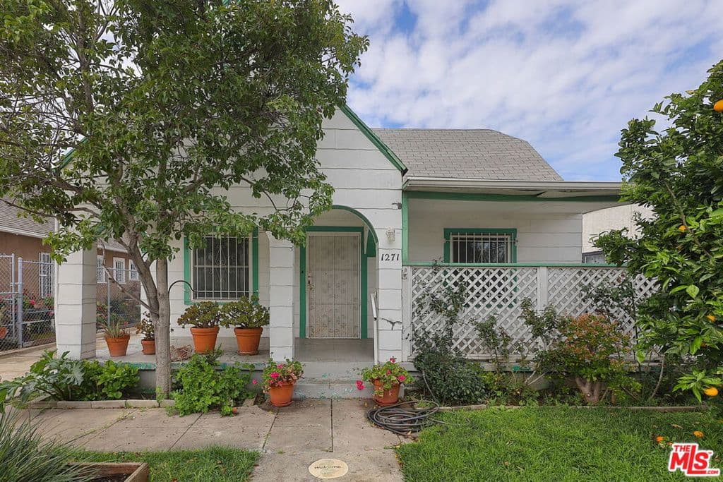 1271 S Mullen Avenue