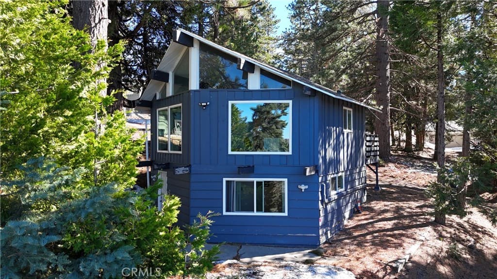 30904 Live Oak Drive