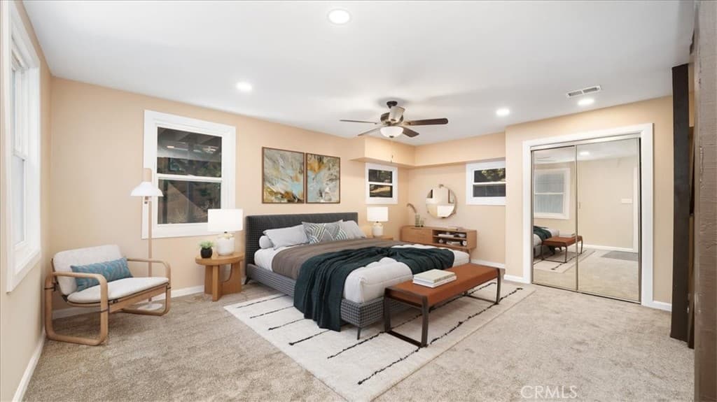 33283 Holcomb Creek