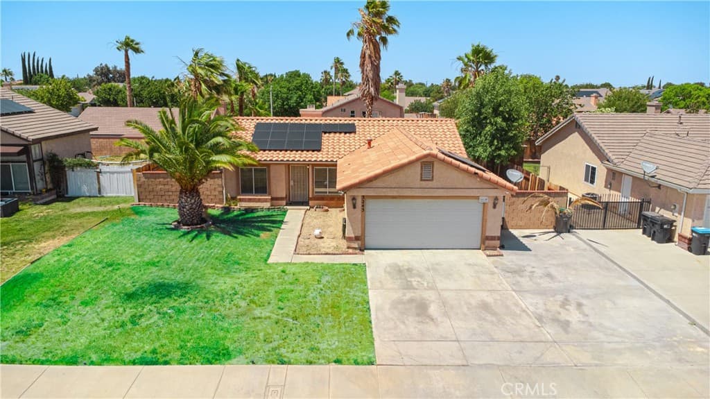 3243 E Avenue R4