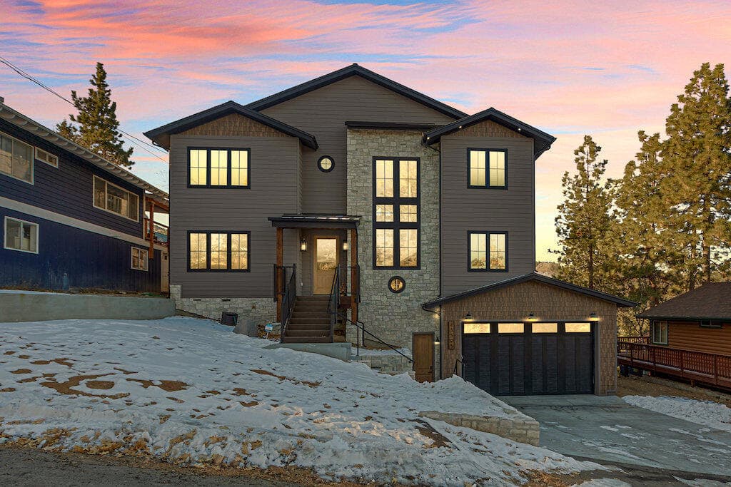 43595 Ridge Crest Drive