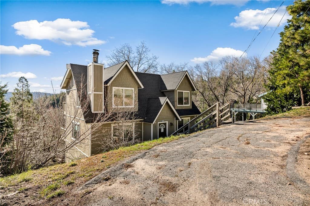 971 Nadelhorn Drive