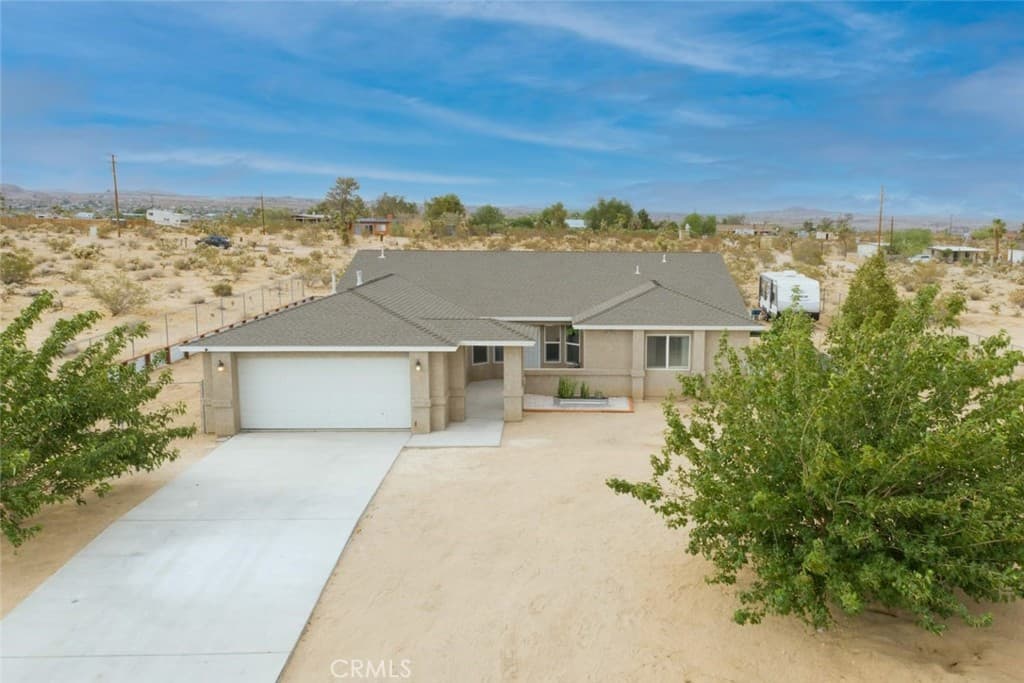 62382 Crestview Drive