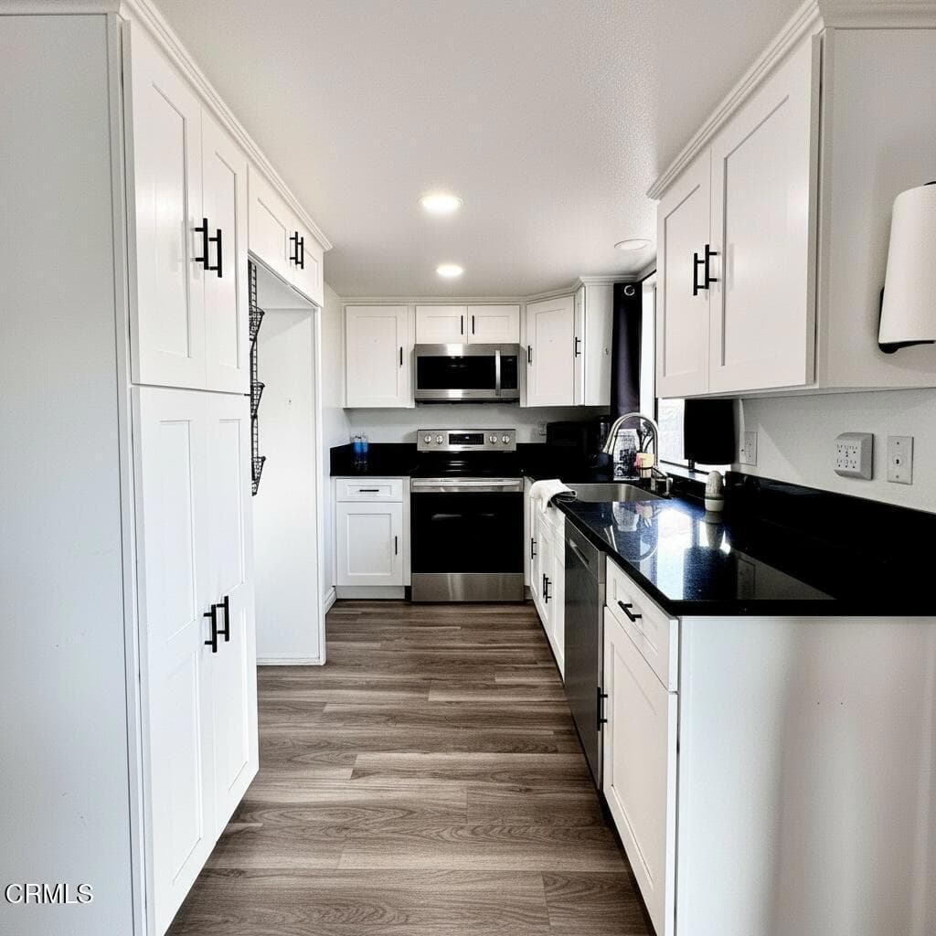 129 E Ventura Street A