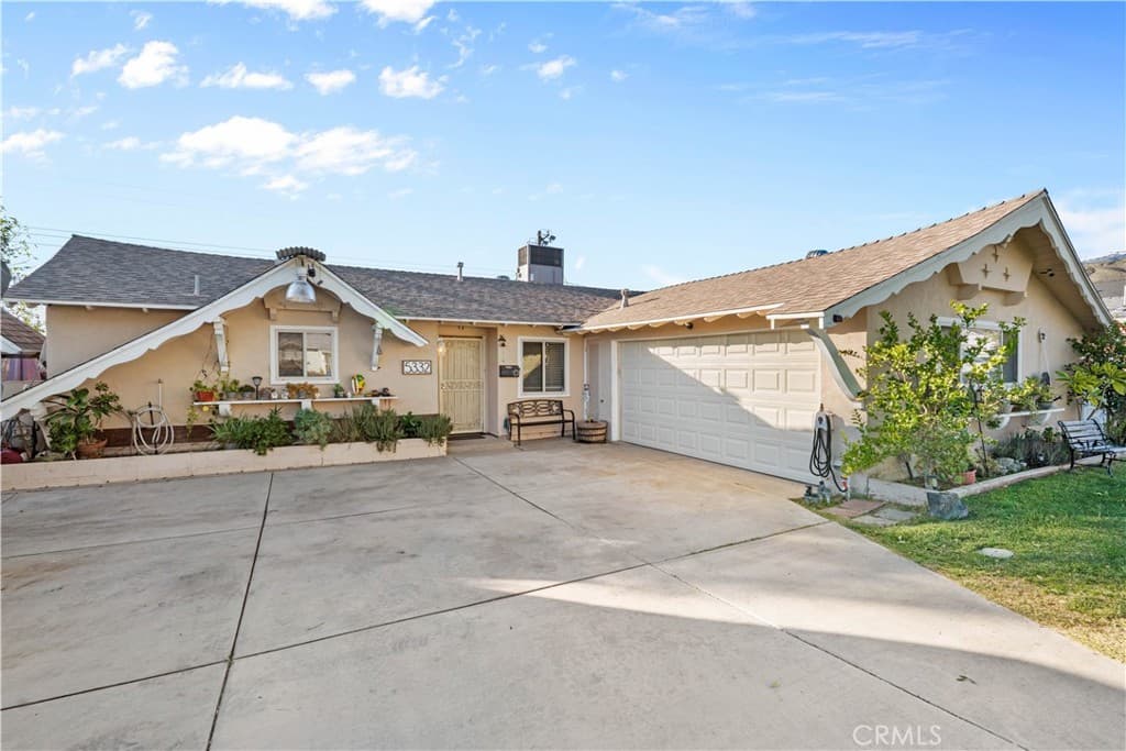 5332 Elm Avenue
