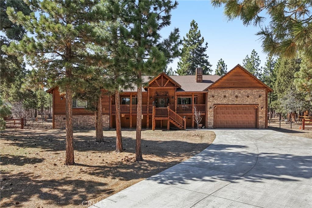 1039 Heritage Trail