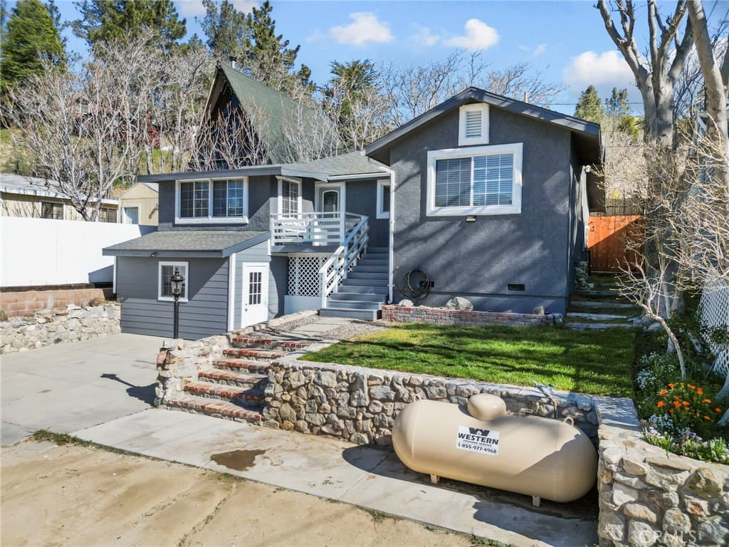 17717 Sierra Trail