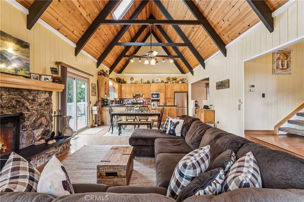 200 Birchwood