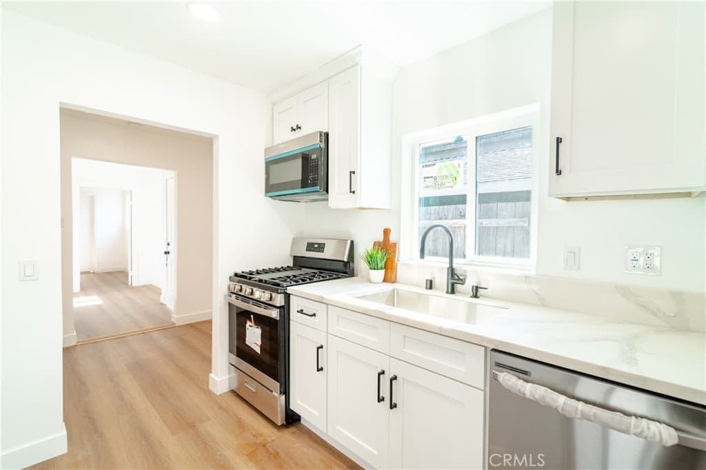 13300 S Largo