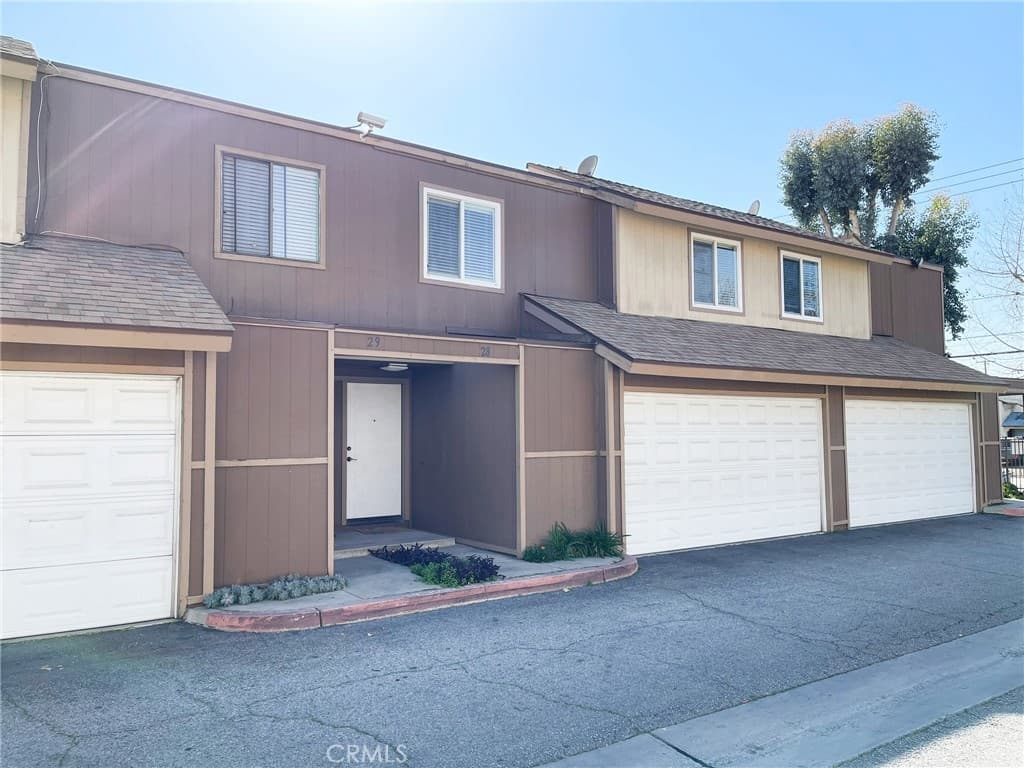 12828 Ramona 28