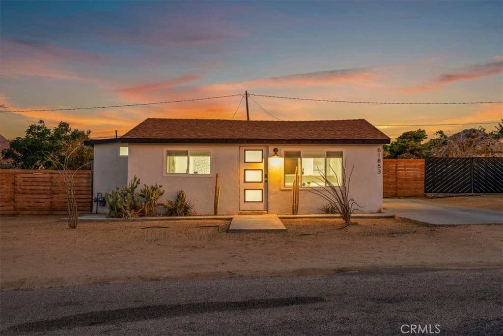 61853 Grand View Circle