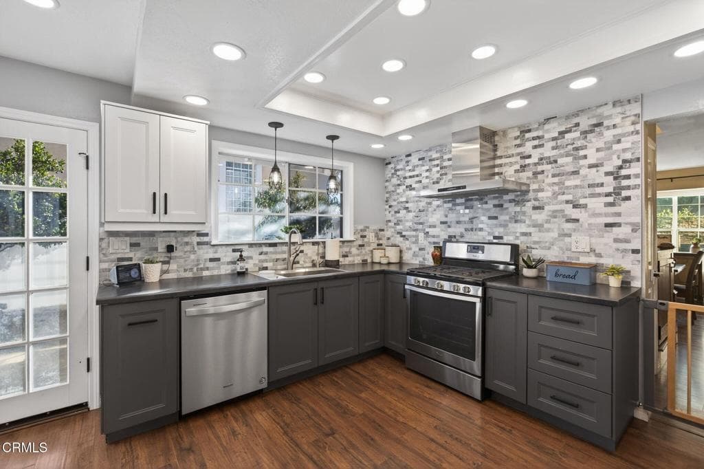 1327 Johnson Drive