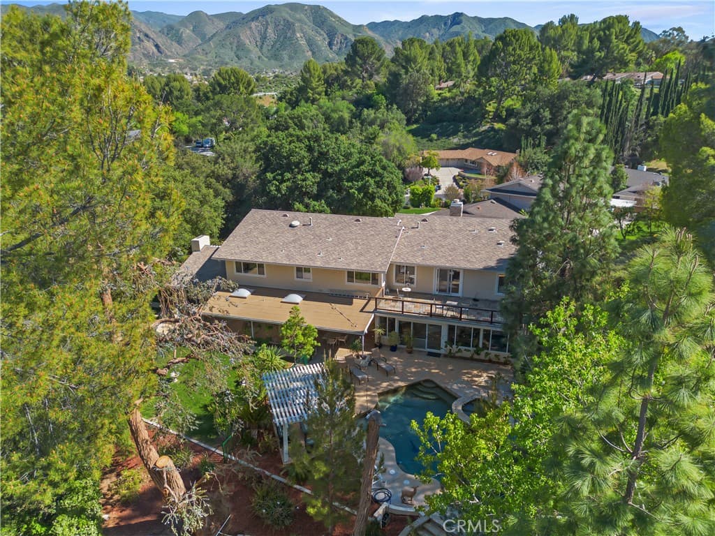 27323 Eaglehelm Drive