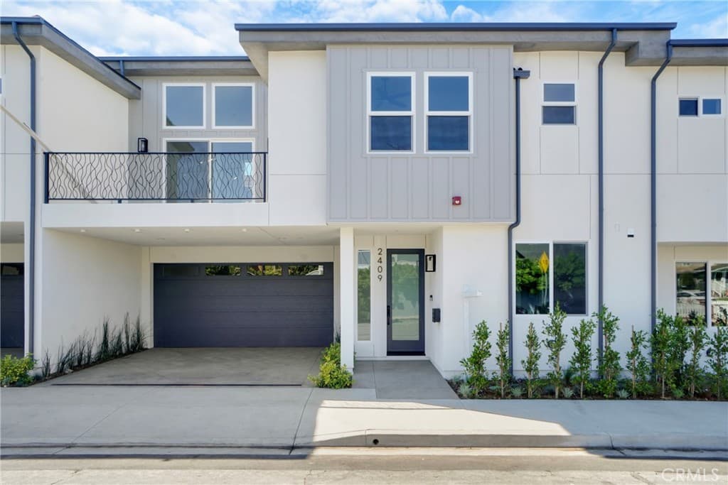 2409 Perkins Ln