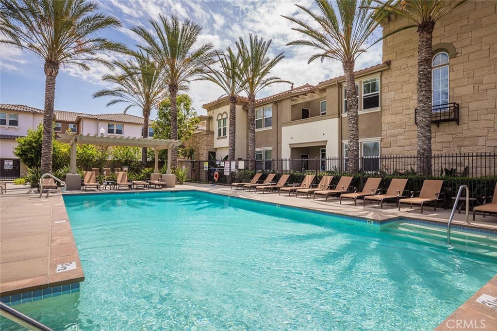 243 Riverdale Court 431