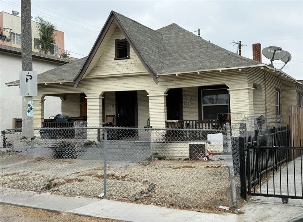 237 W 50th