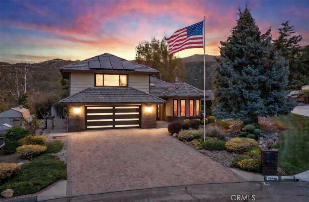 13046 Oak Crest