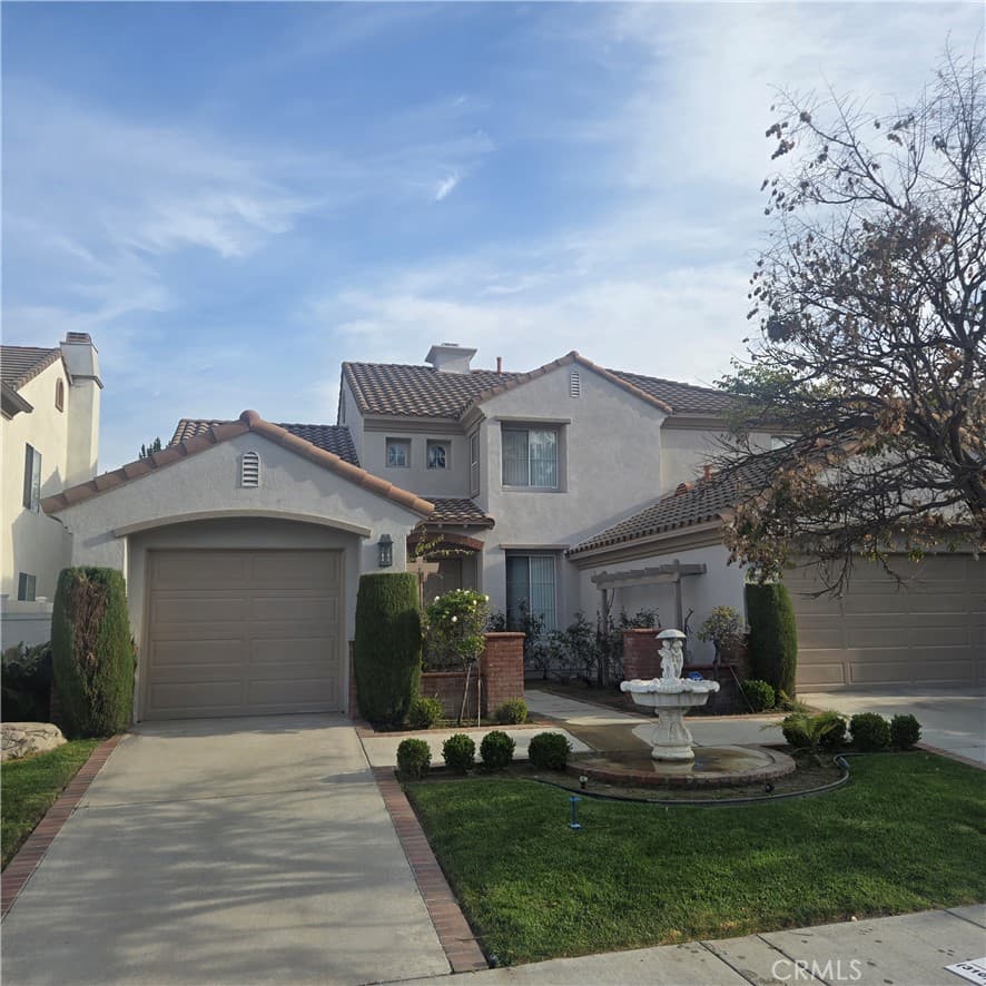 2518 Carlton