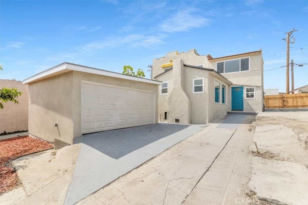 1521 N Bonnie Beach
