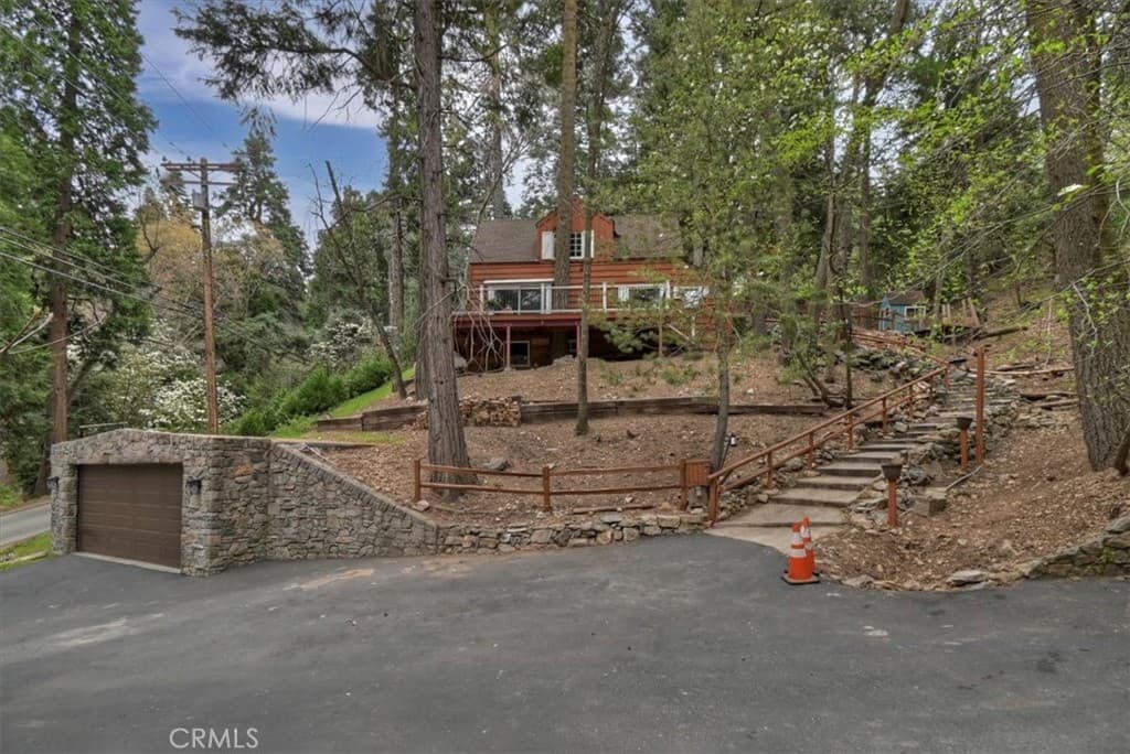 770 Cottage Grove