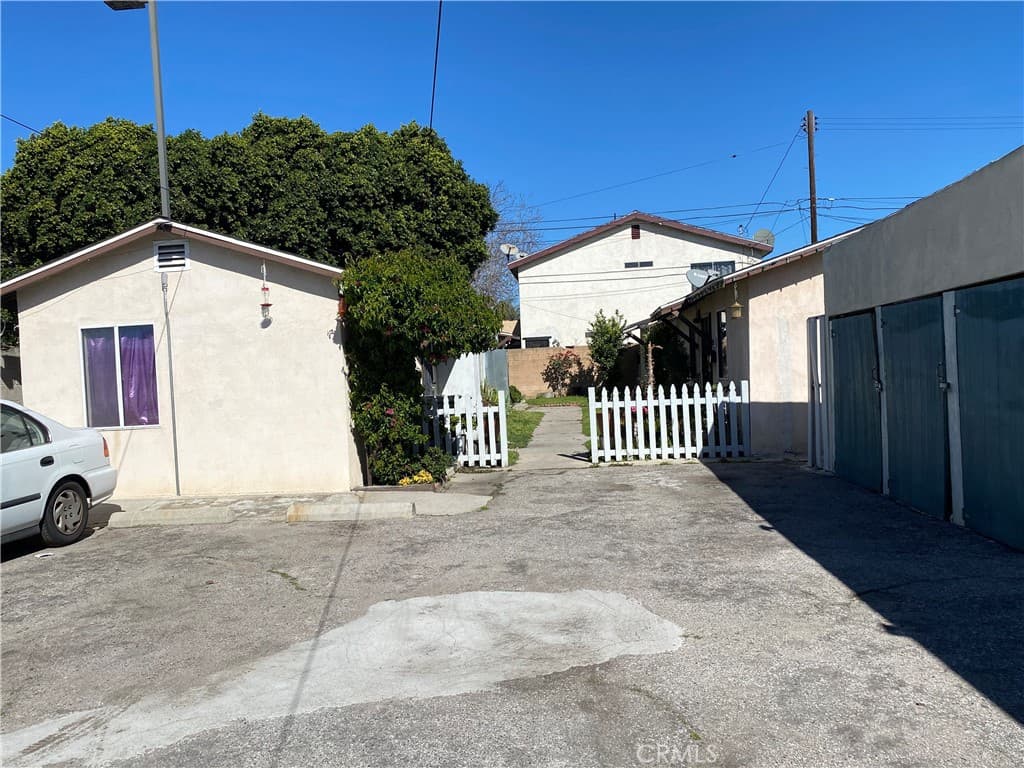 515 W Anaheim