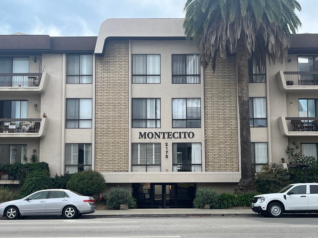 2175 S Beverly Glen Boulevard 201