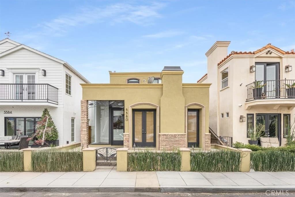 5580 E Saint Irmo Walk