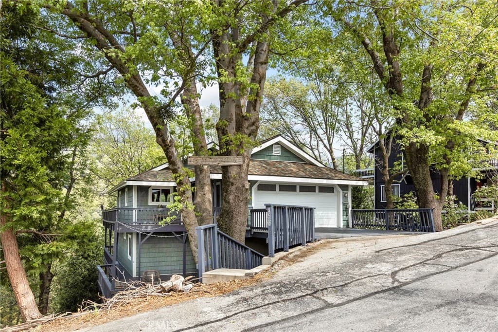 453 Davos Drive