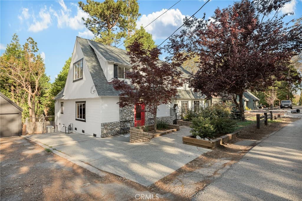 230 Hemlock Drive