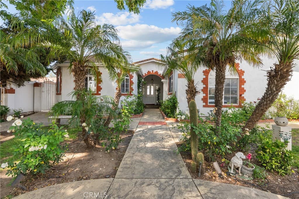 11337 Hayvenhurst