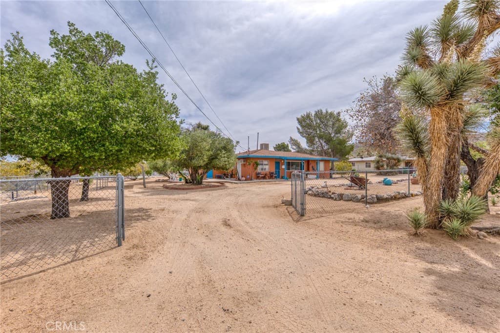 7625 Joshua View