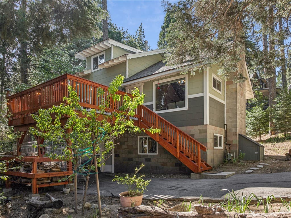 355 Hartman Circle
