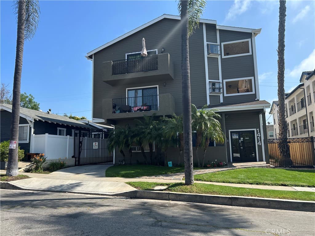 1414 Coronado 302