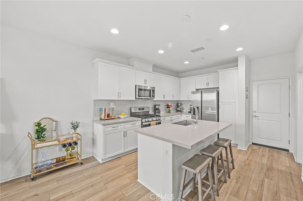 16025 Main Street