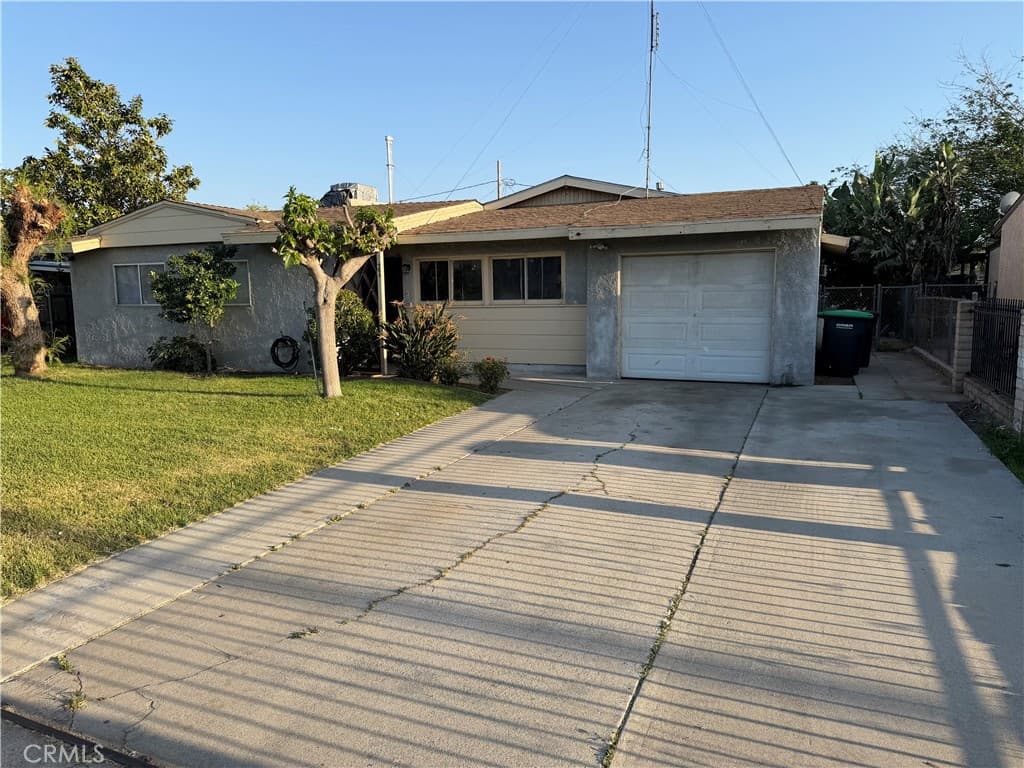 754 W Citrus